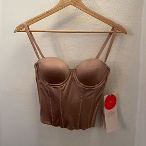 NWT Victorias Secret Strapless Bra/Bustier Backless